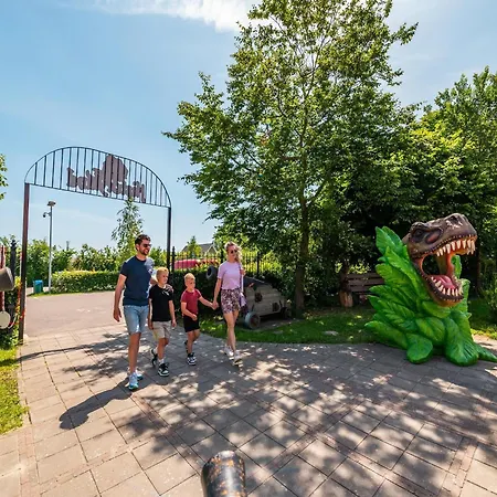 Well-kept 4 5 Km From Rockanje Chalet Hellevoetsluis